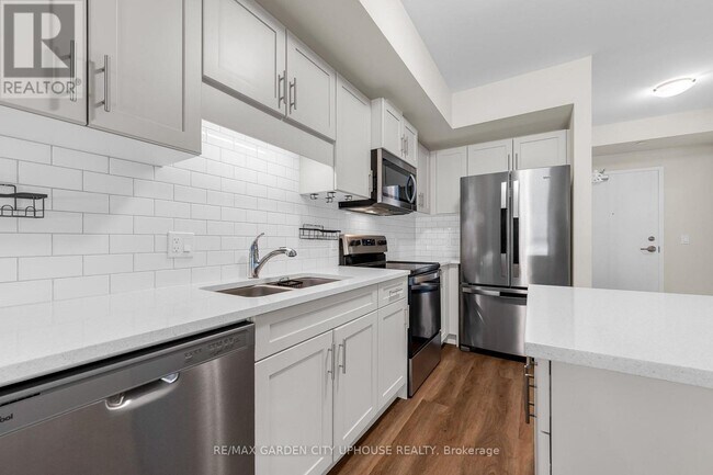 Photo - 118 Summersides Blvd Unit 102