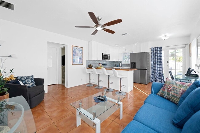 Photo - 415 SW 16th St