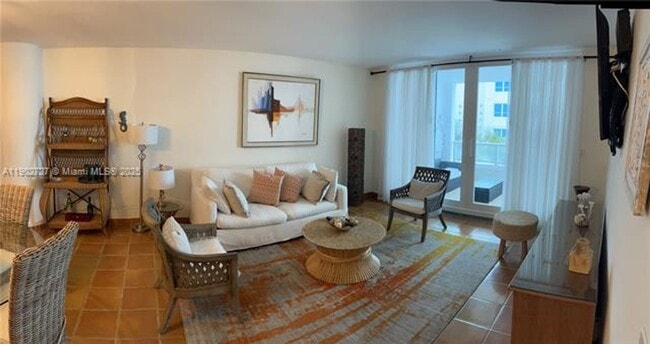 Photo - 5005 Collins Ave Unit 5005 Collins Ave appt 923