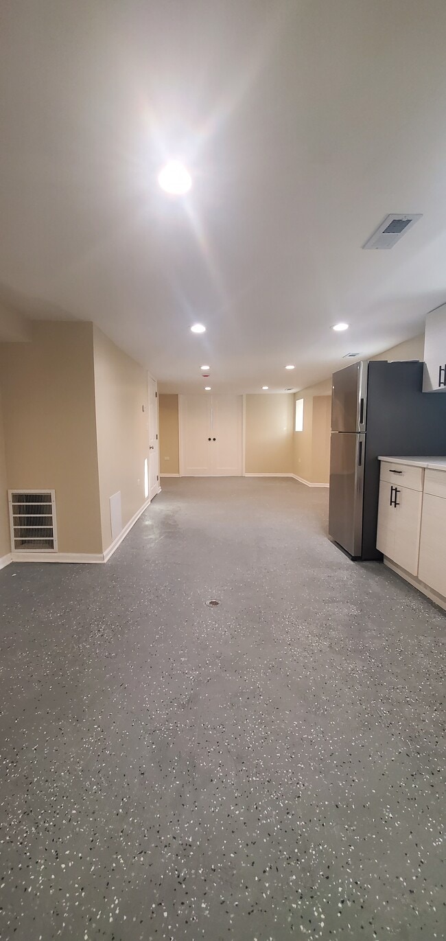 Photo - 3658 W Cortland St Unit Gdn