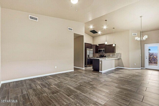 Photo - 5933 Ruidoso Downs St