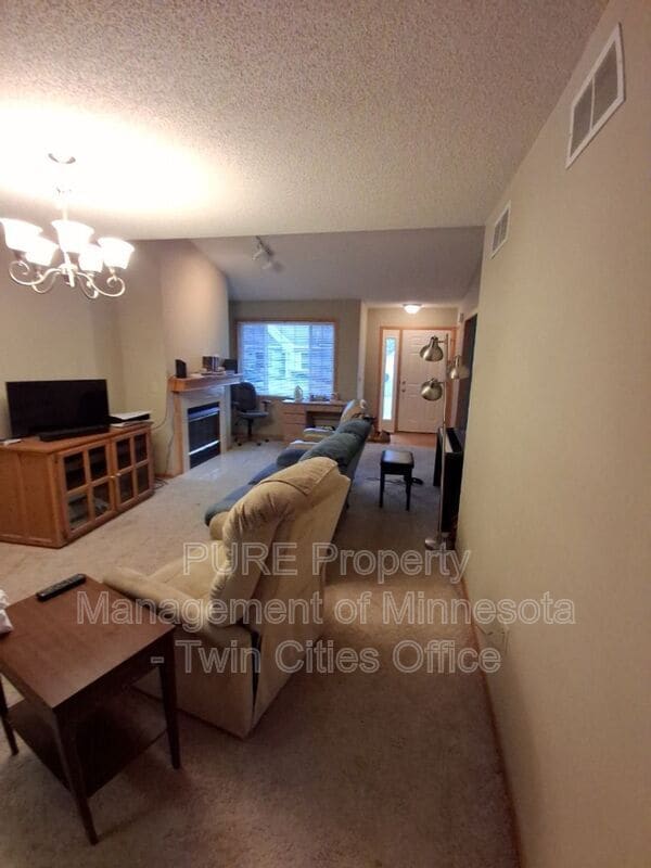 Photo - 4127 Ruby Ln