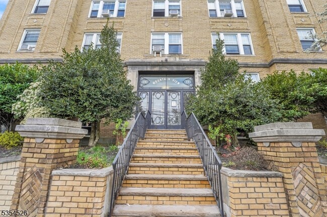 Photo - 22 St Lukes Pl Apartment Unit 47