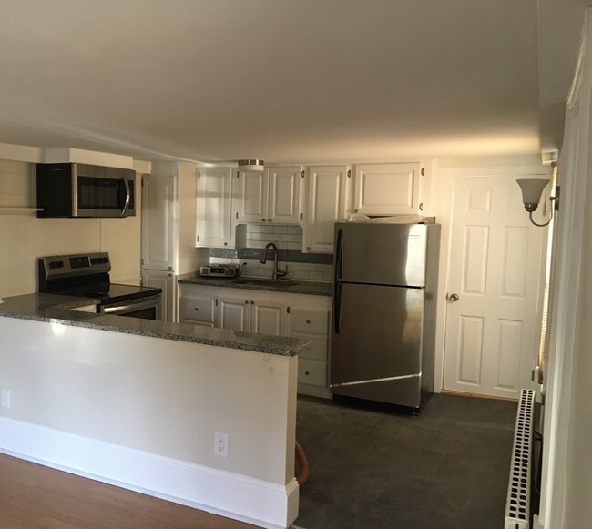 Photo - 6 Winter Ave Apartments Unit 1