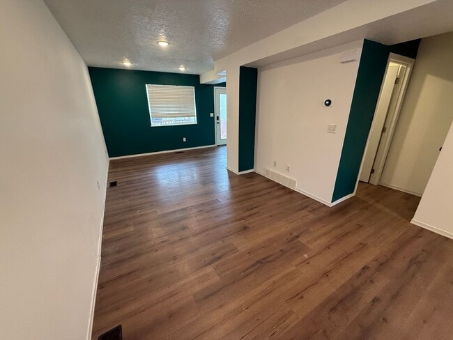 Photo - Twin Home for Rent Near Downtown Sioux Falls