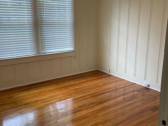 Photo - 1826 Anglo St