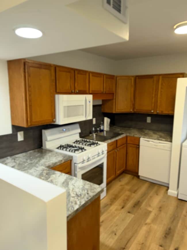 Photo - 2528 Wayne St