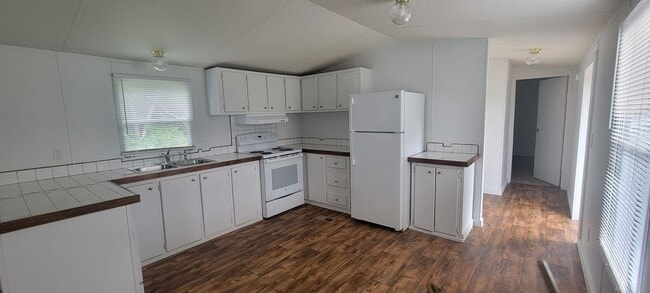 Photo - Ready to Move in
