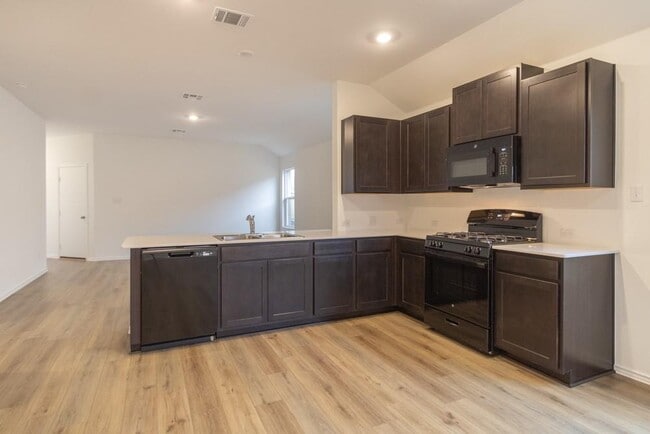 Photo - 309 Canley Lp