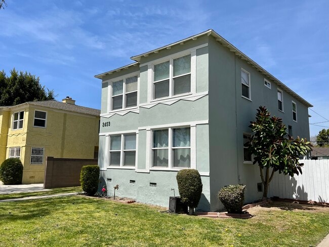 Photo - 2459 Torrance Blvd Unidad 3