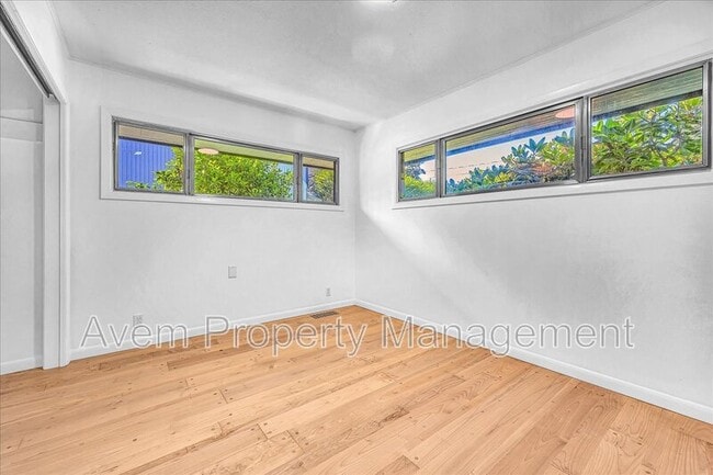 Photo - 2030 NE 140th Ave