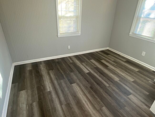 Photo - 1810 W 3rd Ave