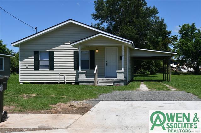Building Photo - 2717 Cypress St Rental