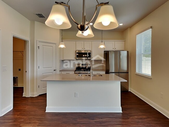 6106 Little Blf Cir