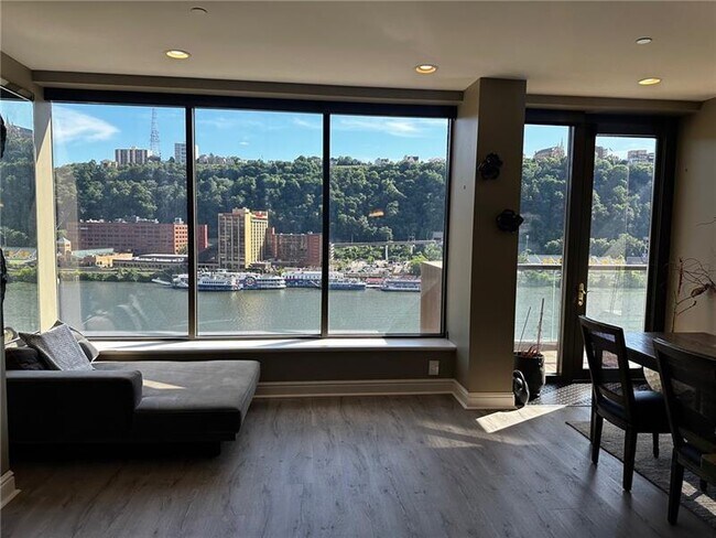 151 Fort Pitt Blvd
