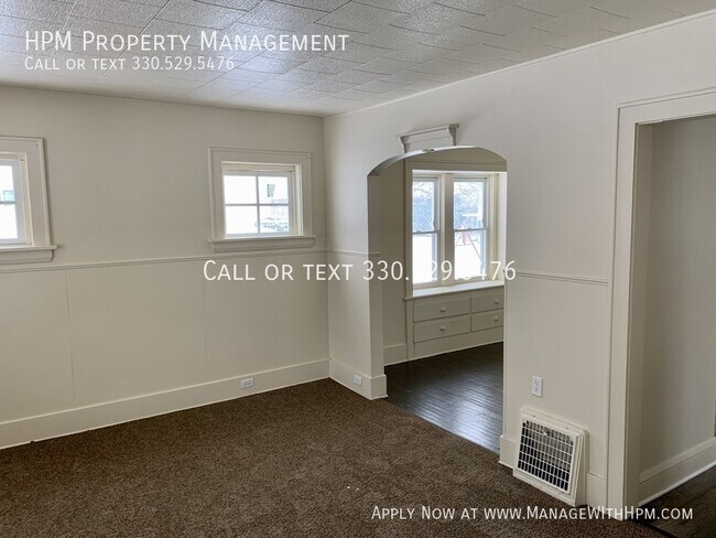 Photo - 1221 Girard St