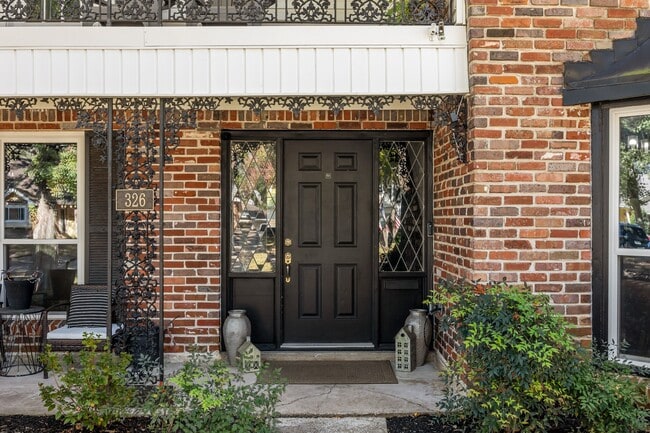 Photo - 326 Bayou View Dr