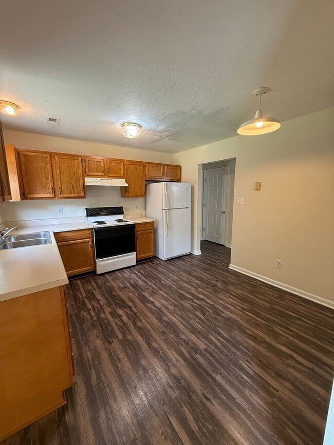Photo - Lovely 4 Bedroom 2.5 Bath Home in convenient West Knox location