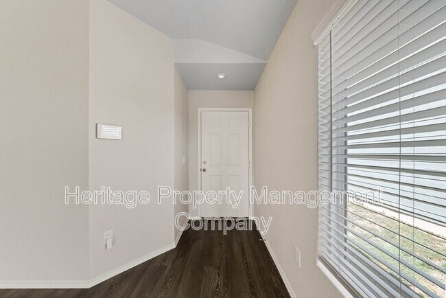 Photo - 8718 Broad Wing Dr