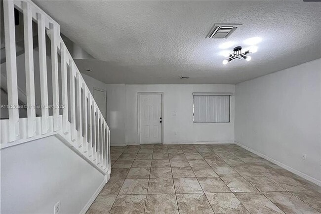 Photo - 13990 SW 260th St
