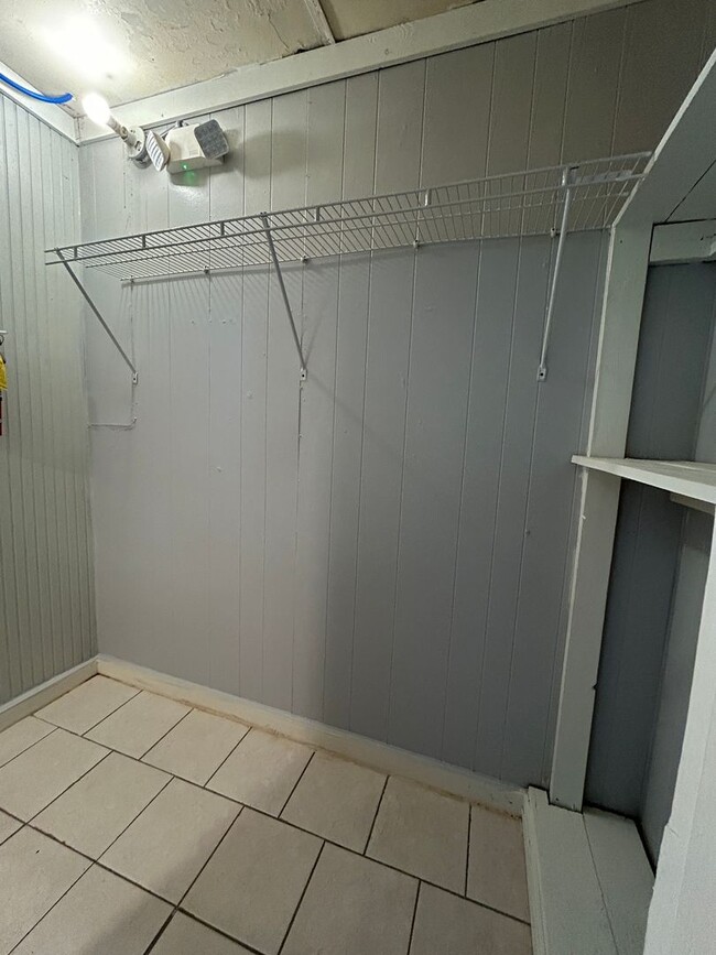 Photo - Barry- 1330 Unit A