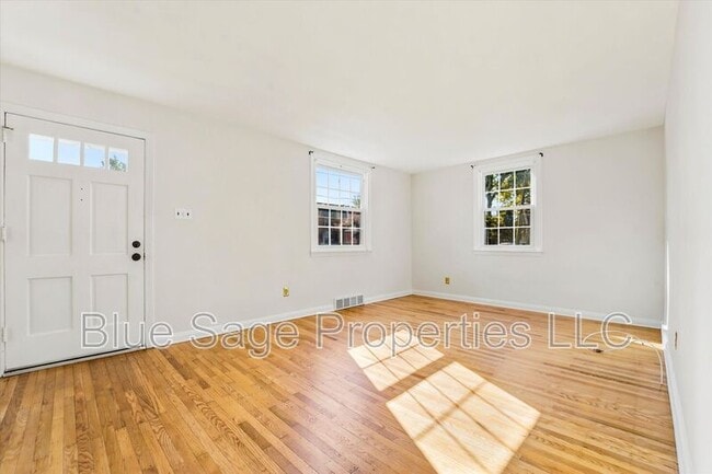 Photo - 248 E Turnbull Ave