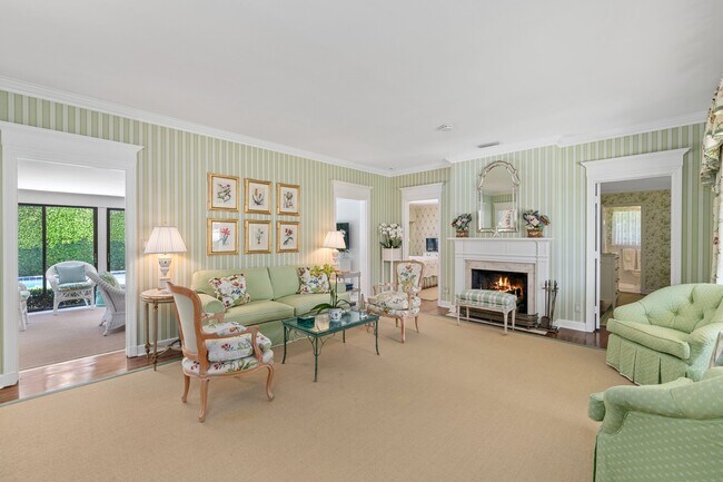 Photo - 119 Seagate Rd