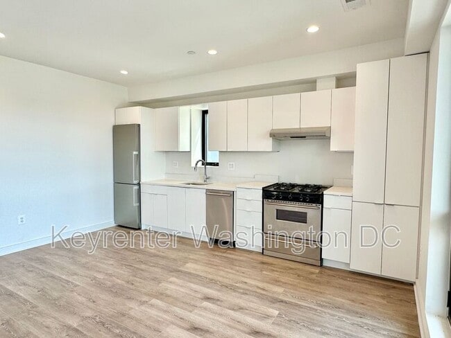 Photo - 1460 Belmont St NW Unidad 103