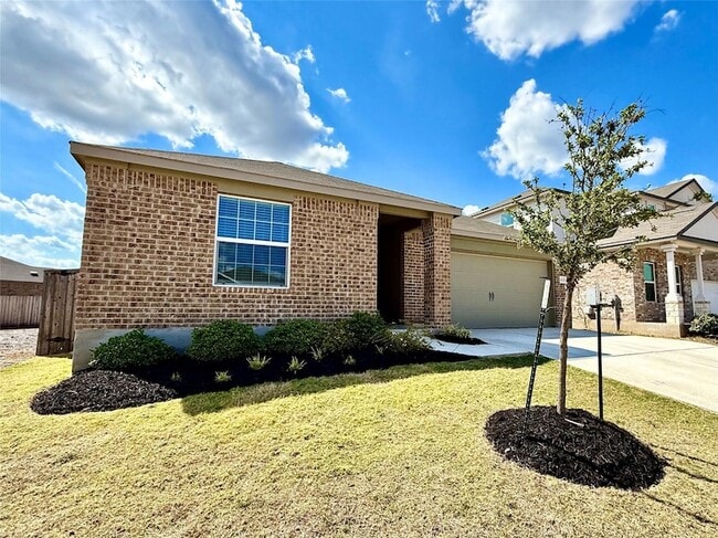 431 Sebring Cir