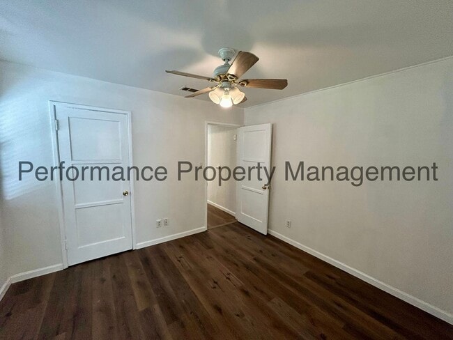 Photo - Cute 3 Bed/1 Bath SW Bakersfield Home w RBP & $0 Deposit Option