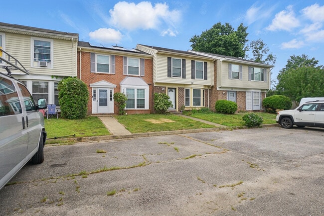 Photo - 909 Westwind Pl