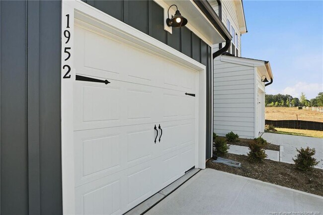 Photo - 1952 Dapple Dr