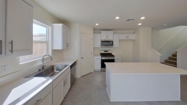Building Photo - 710 Jessie Dr Rental