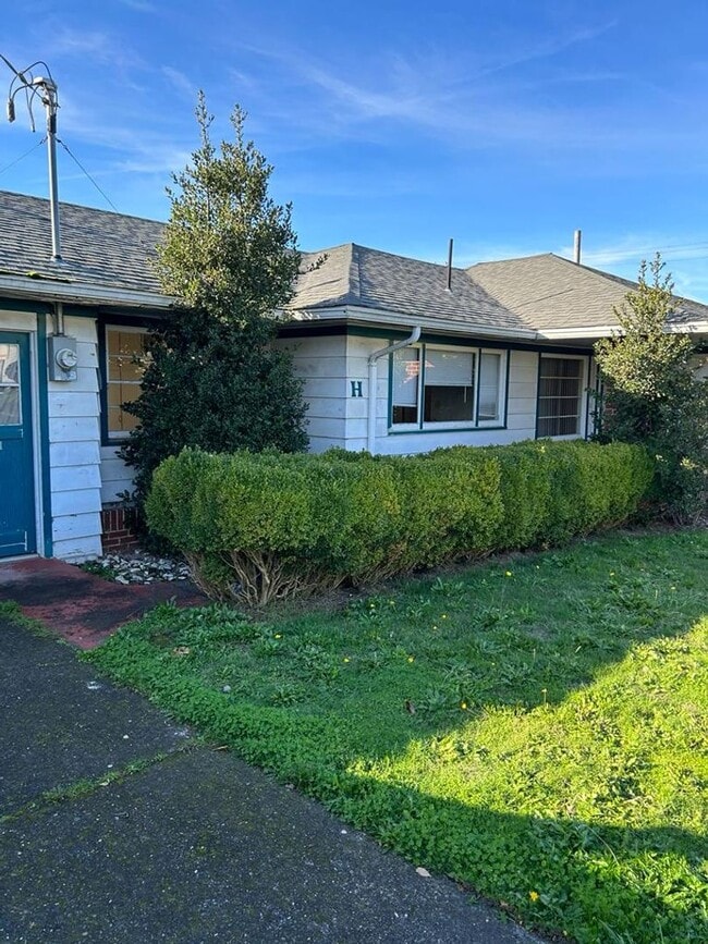 1954 - 1954 Apartment Unit 1075 N. Folsom St