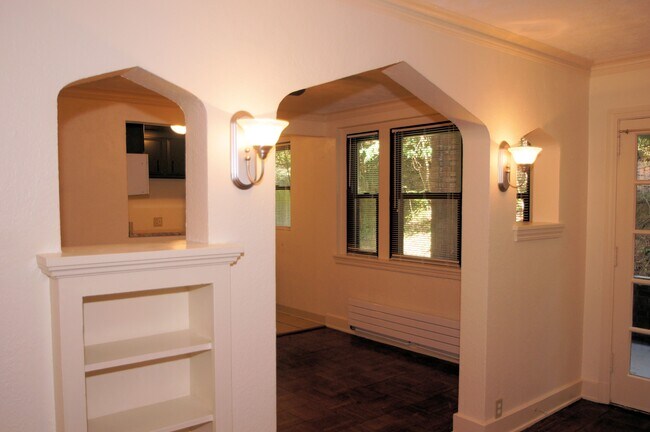 Photo - 773 Shady Dr E