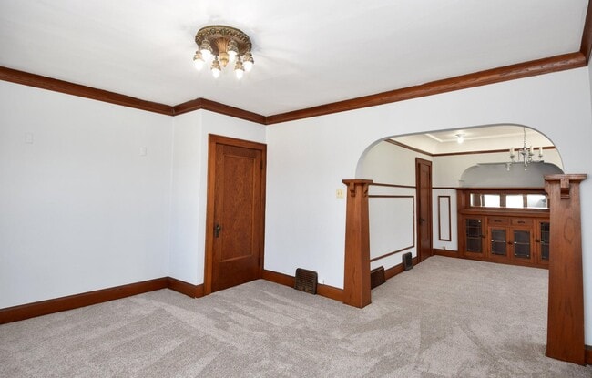 Photo - 5831 W Rogers St Unit Upper-B