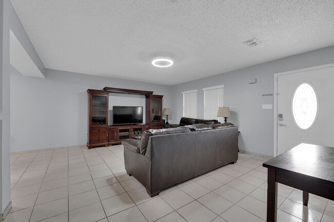 Photo - FULLY FURNISHED! ALL APPLIANCES INCLUDED!