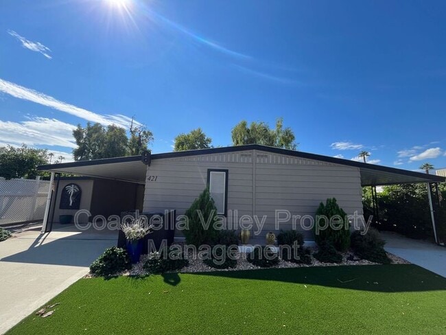 Photo - 421 S Paseo Laredo