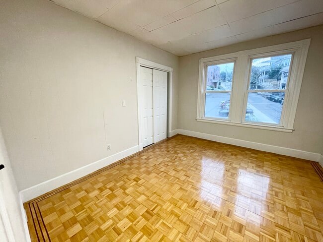 Photo - 76 Parker Hill Ave Unidad 2