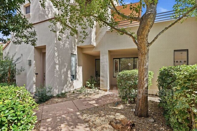 Photo - 8989 N Gainey Center Dr