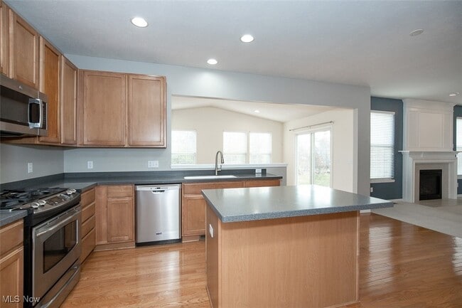 Photo - 2553 Seton Dr