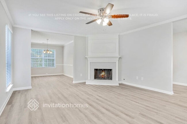 Photo - 1027 Winterglen Way