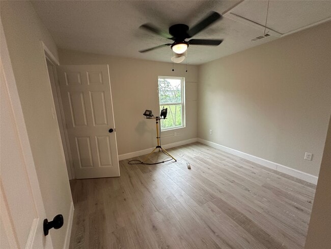 Photo - 820 Bennington St