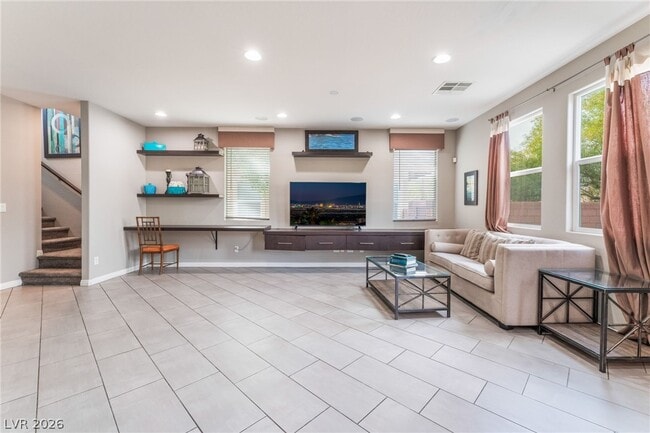 Photo - 5677 Sleeping Creek St