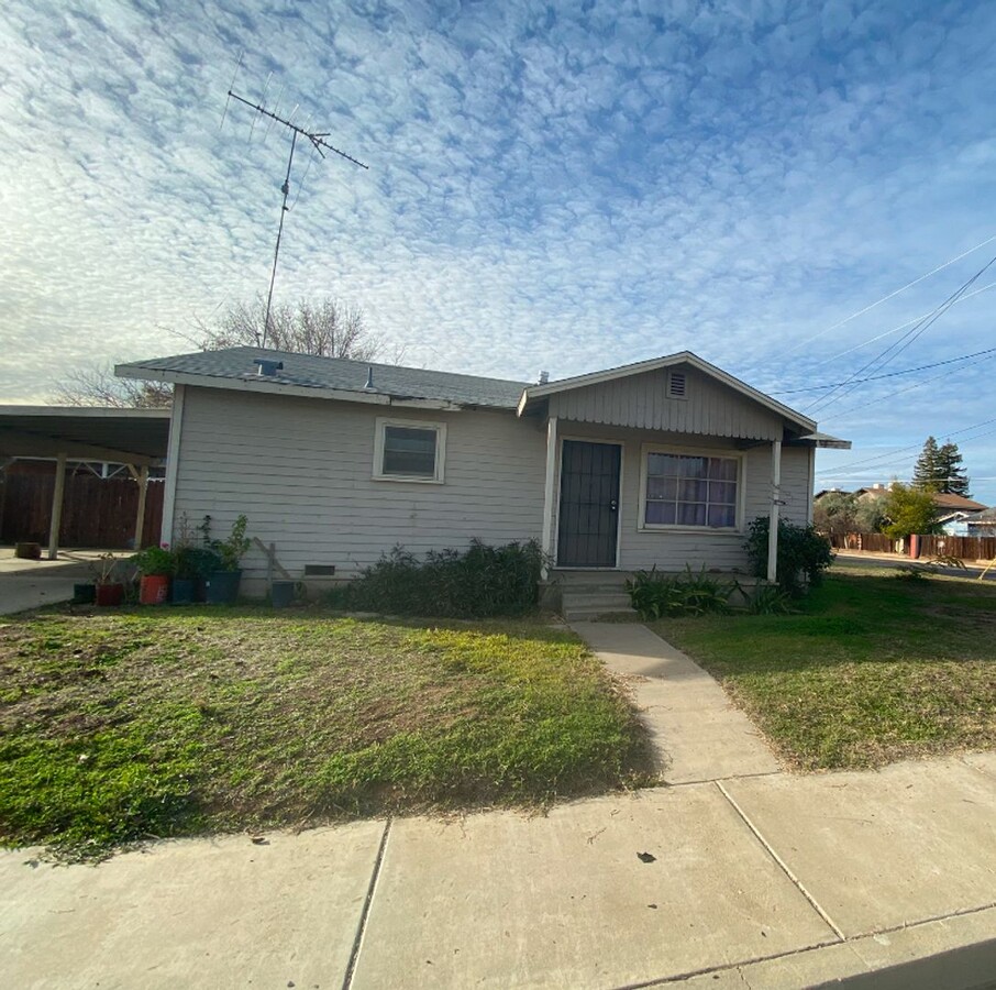 Cute home for rent in Woodlake, Ca - Cute home for rent in Woodlake, Ca