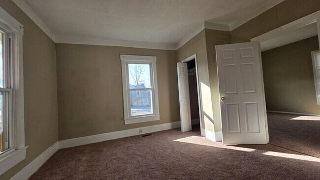 Photo - Updated Cottage for Lease