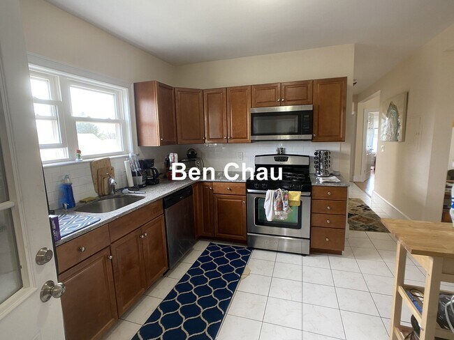 Photo - 24 Willard Ave Unit 3B