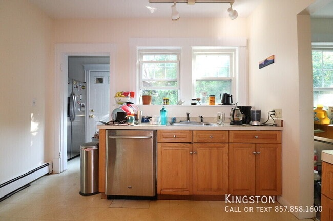 Photo - 40 Atherton Rd Unit 2R