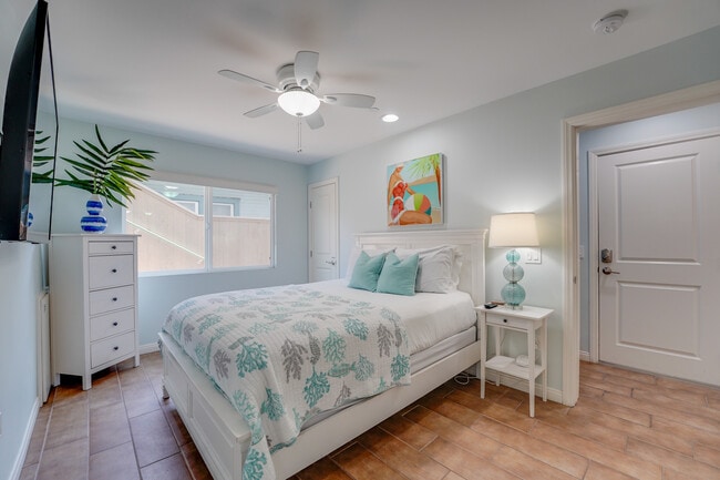 Photo - 817 Ostend Ct