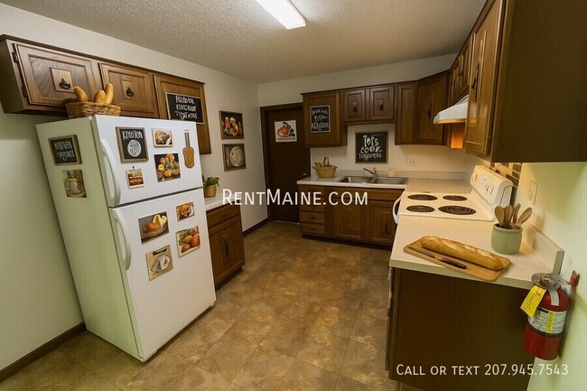 Photo - 14 Rancourt Ave Unidad B